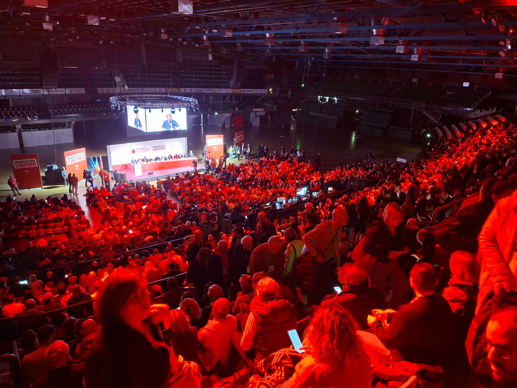 12 dicembre 2025: sciopero generale per una Legge di bilancio giusta 