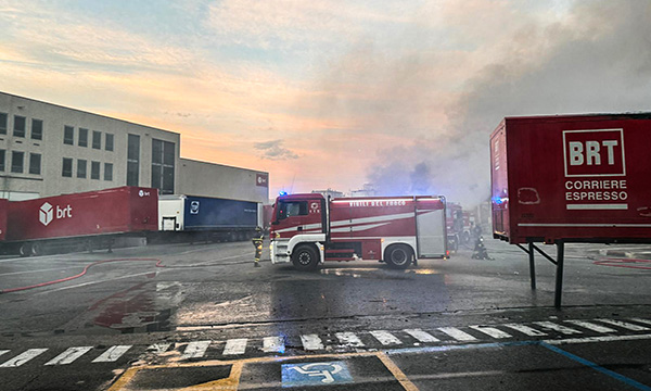 Incendio BRT zona Bovisa 8 luglio 2026